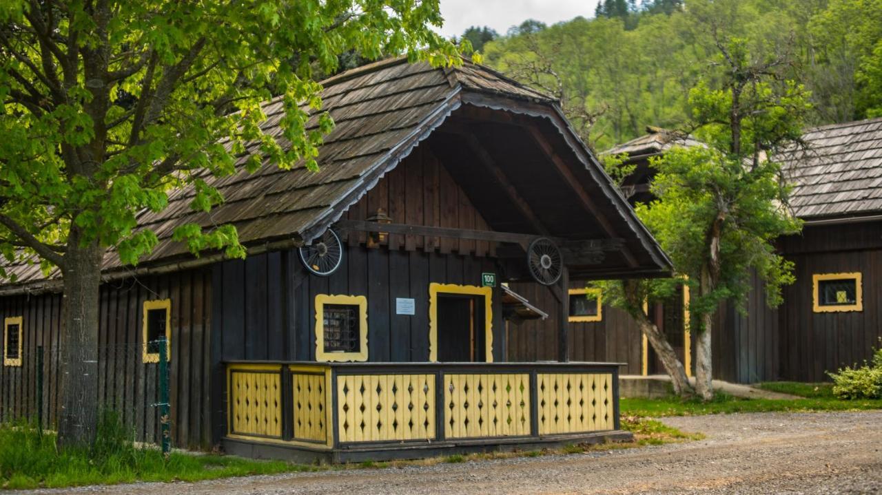 Camping Bella Austria Sankt Peter am Kammersberg Eksteriør billede