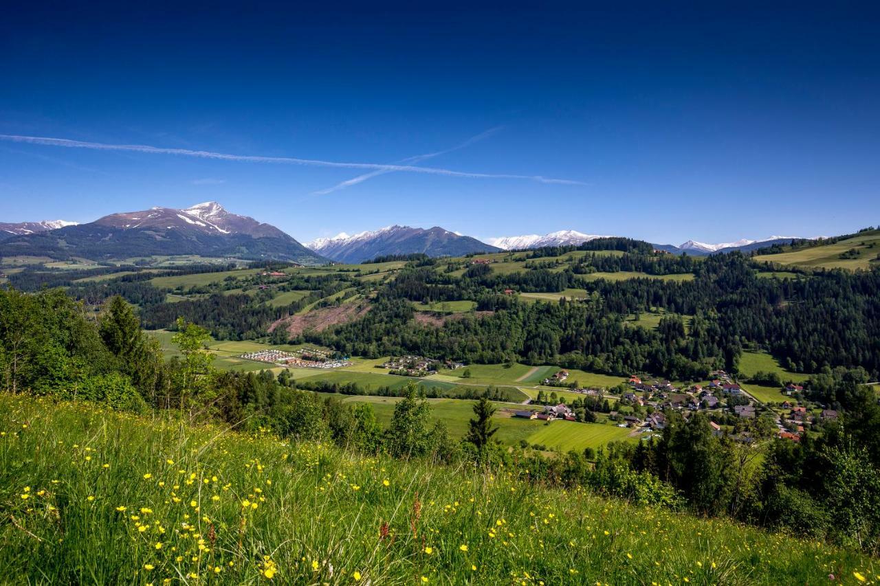 Camping Bella Austria Sankt Peter am Kammersberg Eksteriør billede