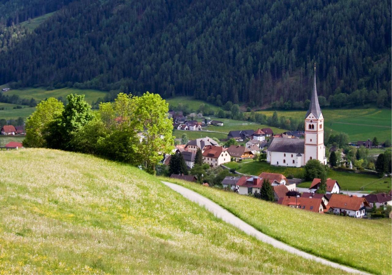 Camping Bella Austria Sankt Peter am Kammersberg Eksteriør billede